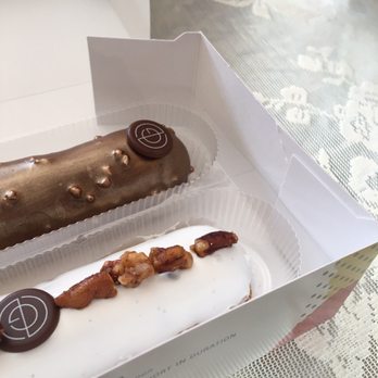 Nugateau Patisserie - Hazelnut and vanilla cream eclair - Bakeries Near Me - Toronto, Ontario Nugateau Patisserie - Hazelnut and vanilla cream eclair - Bakeries Near Me - Toronto, Ontario