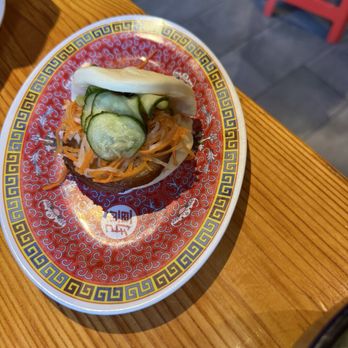 Mecha Noodle Bar - pork bao bun - Noodles Near Me - New Haven, Connecticut
