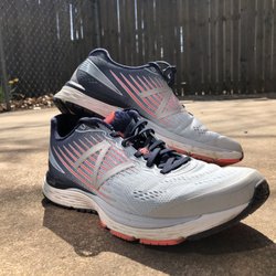 Big River Footwear - Love my kicks! The NB 880s are a powerhouse shoe that can handle anything you throw at it. So happy with these shoes!