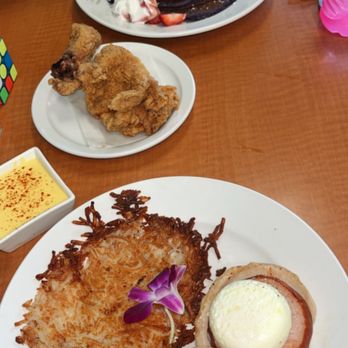 Guieb Cafe - Ube Mascarpone Pancakes and Traditional Benedict - New American Near Me - Honolulu, Hawaii