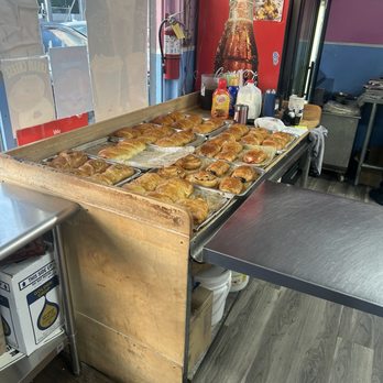 Magee's Donuts - Donuts Near Me - Los Angeles, California
