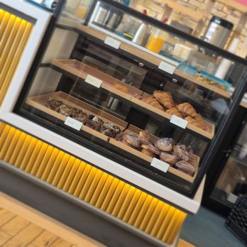 Bread & Friends - Bakeries Near Me - Portland, Maine