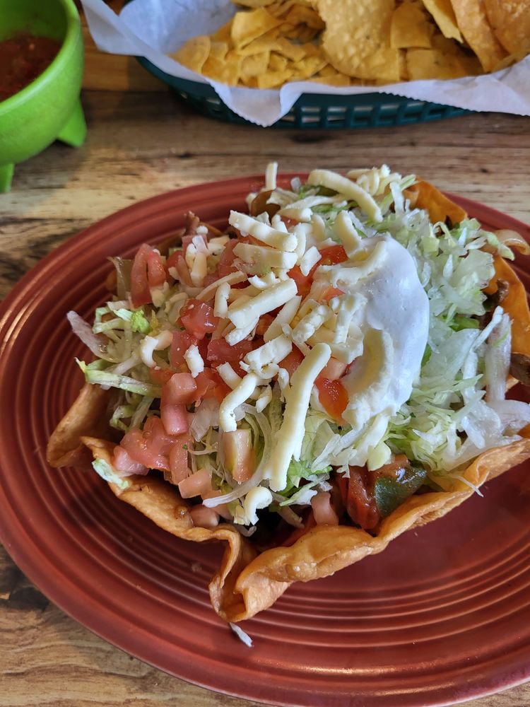 EL LORO MEXICAN RESTAURANT Updated July 2024 37 Photos & 90 Reviews