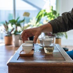 Felek Acupuncture - Ceremonial style tea during our weekly Meditation & Tea Class