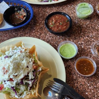 Gabby's Grill & Café - Chile Verde burrito and Al Pastor taco salad - Mexican Near Me - Lost Hills, California