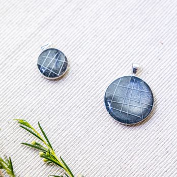 Paws Into Grace - The Whisker Bezel Pendant is a beautiful way to remember your pet. Custom made for your by our team. - Pet Hospice Near Me