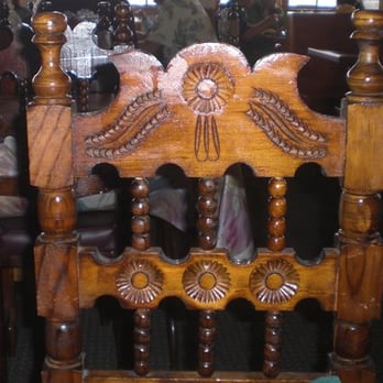 Flor De Cuba - Chairs are hand carved. I remember these from when I was little in Dominican Republic - Cuban Near Me - Houston, Texas