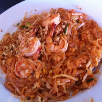 Chaba Thai Kitchen - Shrimp pad thai - Thai Near Me - San Diego, California