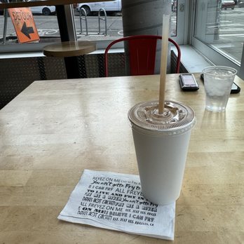 Dave's Hot Chicken - Small Chocolate Shake - Chicken Shop Near Me - Seattle, Washington