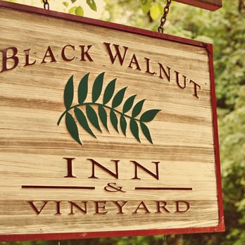 Black Walnut Inn & Vineyard - Black Walnut Inn sign - Bed & Breakfast Near Me - Dundee, Oregon