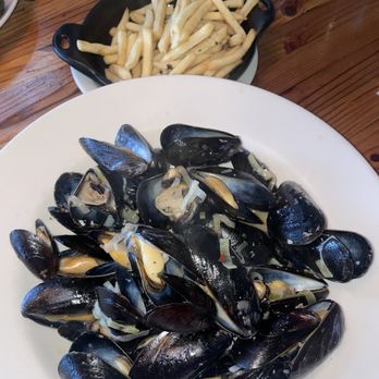 Forge Pizza - Mussels and fries $21 - Pizza Near Me - Oakland, California
