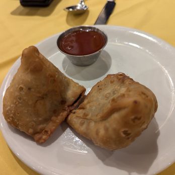 Punjab Restaurant - Samosa - Indian Near Me - London, XGL