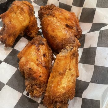 BackYard Grill - Bone in wings - Barbeque Near Me - Sioux Falls, South Dakota
