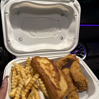 Raising Cane's Chicken Fingers - Three piece chicken tender combo - Fast Food Near Me - Chesapeake, Virginia