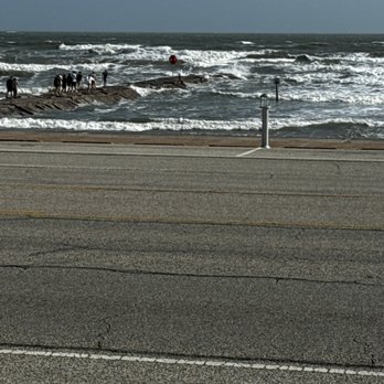 Tru By Hilton - The beach in front of the hotel - Hotels Near Me - Galveston, Texas