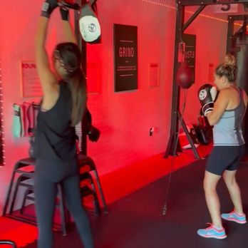 9Round Kickboxing Fitness - Kickboxing Near Me - Weston, Florida 9Round Kickboxing Fitness - Kickboxing Near Me - Weston, Florida