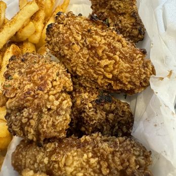CM Chicken - Garlic Soy Tikkudak and Cajun fries - Chicken Shop Near Me - Norcross, Georgia CM Chicken - Garlic Soy Tikkudak and Cajun fries - Chicken Shop Near Me - Norcross, Georgia