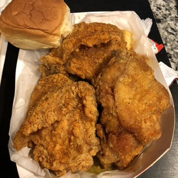 Royal's Fried Chicken - 3 piece Dark meal. - Chicken Wings Near Me - Cedar Hill, Texas Royal's Fried Chicken - 3 piece Dark meal. - Chicken Wings Near Me - Cedar Hill, Texas