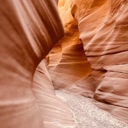 Lake Powell Paddleboards and Kayaks - Hike into lower Antelope Canyon