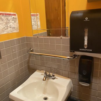 Sankyu Sushi & Izakaya - Sink - Sushi Bars Near Me - Mount Prospect, Illinois