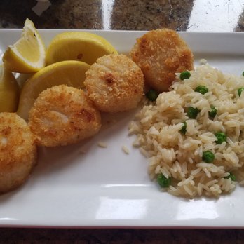 Capstone Grill - Diver sea scallops prepared English Style - Wine Bars Near Me - Canonsburg, Pennsylvania Capstone Grill - Diver sea scallops prepared English Style - Wine Bars Near Me - Canonsburg, Pennsylvania
