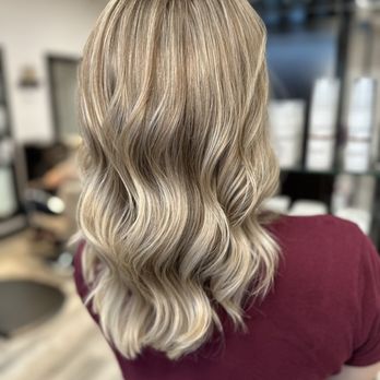 Color Box By Bombshell Studio - I went from a thick, overgrown root to this. - Hair Stylists Near Me - Kapolei, Hawaii