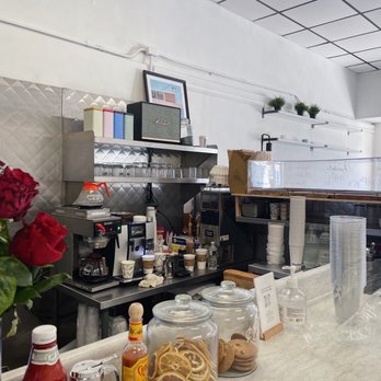 Cafe Weekend - Bar area - Breakfast & Brunch Near Me - Allston, Massachusetts Cafe Weekend - Bar area - Breakfast & Brunch Near Me - Allston, Massachusetts