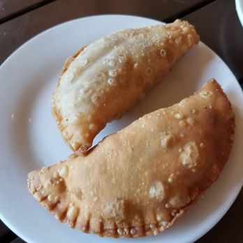 El Pub - Empanadas - Cuban Near Me - Miami, Florida El Pub - Empanadas - Cuban Near Me - Miami, Florida