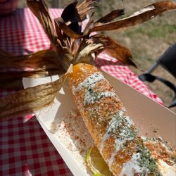 Stangl Factory Farmers Market - Roasted corn at the corn/tomato/beer festival