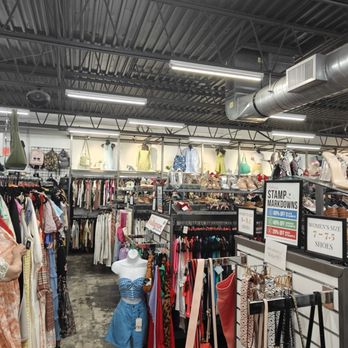 Uptown Cheapskate - Men's Clothing Near Me - Jacksonville, Florida