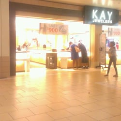 Kay Jewelers - Exterior of Kay Jewelers in the GVC.