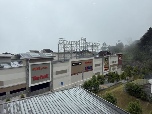 Genting Highlands Premium Outlets by null