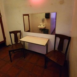 La Cabana Saloon - Women's Restroom