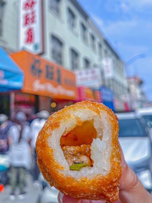 Good Mong Kok Bakery by null