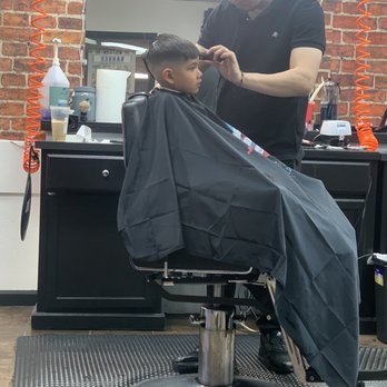 Stay Fresh Barber Shop - Haircut - Barbers Near Me - Glendale, Arizona Stay Fresh Barber Shop - Haircut - Barbers Near Me - Glendale, Arizona