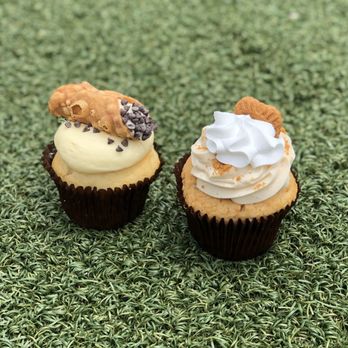 Smallcakes Cary - Cannoli & Biscoff Cookie Butter Cupcakes - Cupcakes Near Me - Cary, North Carolina
