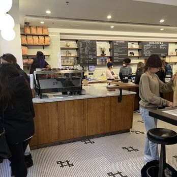 Dolcezza - Drink area - Coffee & Tea Near Me - Washington, DC, District of Columbia