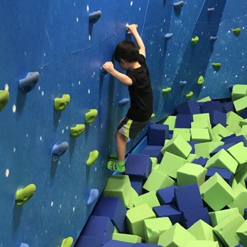 Aero Trampoline Park - Trampoline Parks Near Me - Woonsocket, Rhode Island