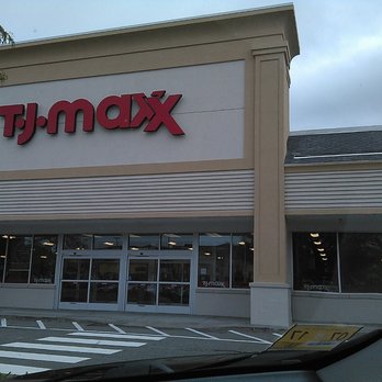 T j Maxx - Store front - Department Stores Near Me - Cranston, Rhode Island