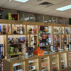 Bahama Mama Smoke Shop- League City