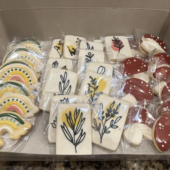 Girls and Aprons - Packaged with care, and reasonably priced! - Desserts Near Me Girls and Aprons - Packaged with care, and reasonably priced! - Desserts Near Me