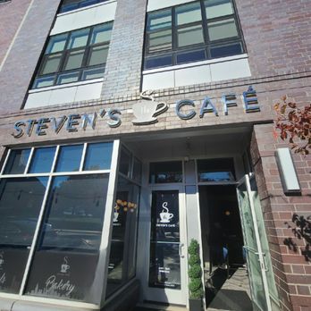 Steven’s Cafe - Exterior - Italian Near Me - Rutherford, New Jersey