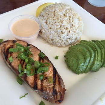 Bear Flag Fish - Seafood Bowl with salmon, brown rice, and avocado. - Seafood Near Me - Huntington Beach, California Bear Flag Fish - Seafood Bowl with salmon, brown rice, and avocado. - Seafood Near Me - Huntington Beach, California