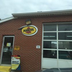 Cross Lanes Pennzoil 10-Minute Oil Change