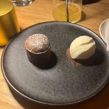 Soogil - chocolate cake - Korean Near Me - New York, New York Soogil - chocolate cake - Korean Near Me - New York, New York
