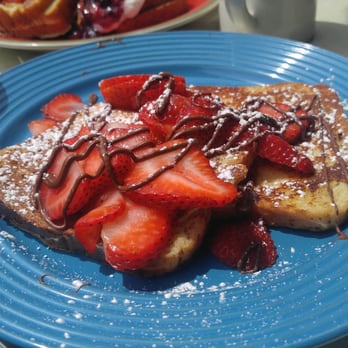 Strawberry Place - Strawberry Nutella French Toast - Breakfast & Brunch Near Me - Nyack, New York