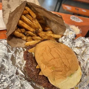 Backslash Burger - "Millions of peaches" burger - Burgers Near Me - Frederick, Maryland