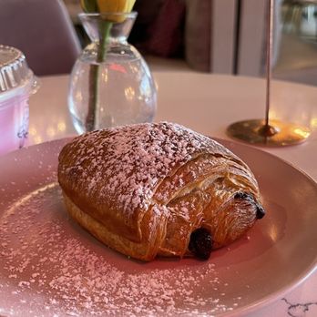 Cafe Lola - Excellent chocolate croissant - Cafes Near Me - Henderson, Nevada Cafe Lola - Excellent chocolate croissant - Cafes Near Me - Henderson, Nevada