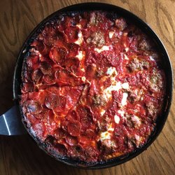 Pequod's Pizza