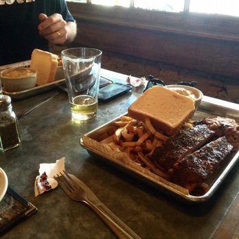 Stubb's Bar-B-Q - Decent sized ribs. - Barbeque Near Me - Austin, Texas